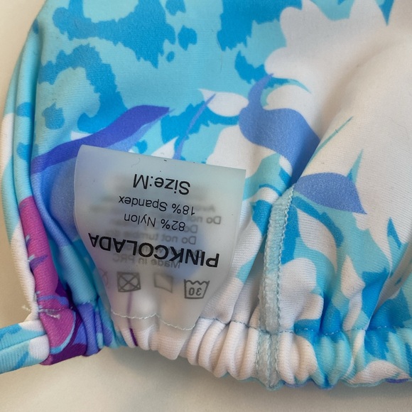 Bikini - Picture 5 of 6